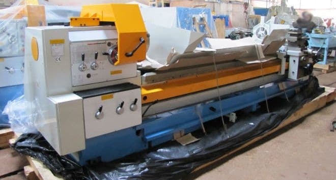 Универсальный токарный станок ZMM Sliven CU500M/3000