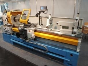 Универсальный токарный станок ZMM Sliven CU500MTRD/2000