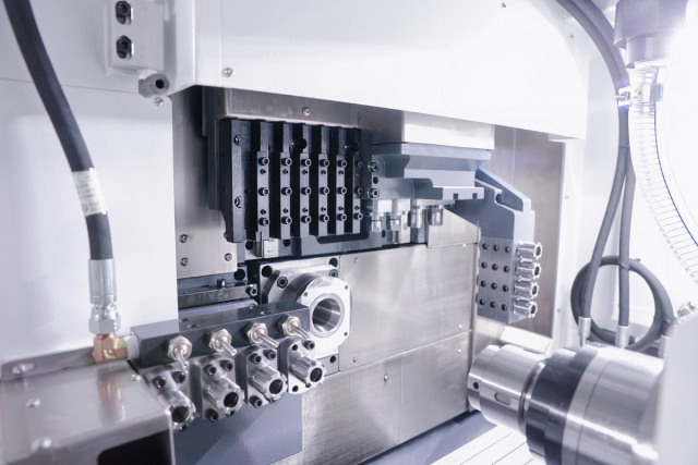 Автоматы продольного точения IRONMAC ISL-205 и ISL-206