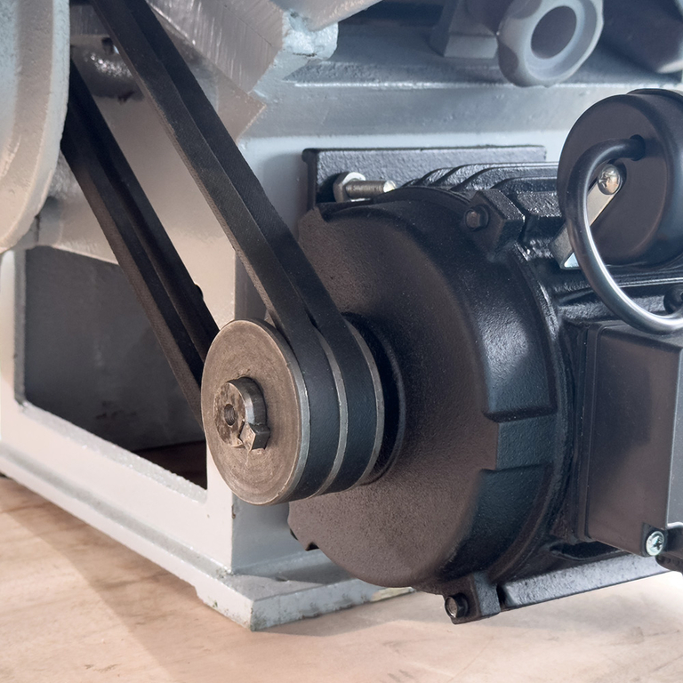 Комбинированный деревообрабатывающий станок Visprom CWM-200-3/220 (35220000)