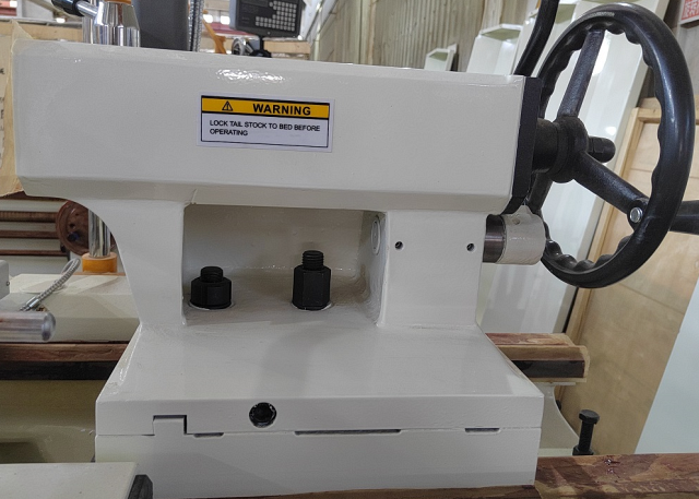 Токарно-винторезный станок KY50B 1000