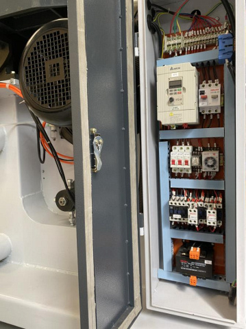 Ленточнопильный станок EcoWood BS 700 AUTO с подающим устройством