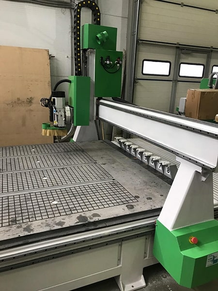 Фрезерно-гравировальный станок с чпу WoodTec VA 2030 4-axis