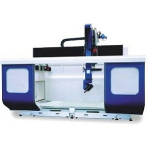 Пятиосевой  обрабатывающий центр Changfeng CF-NC1510ATC1/X5