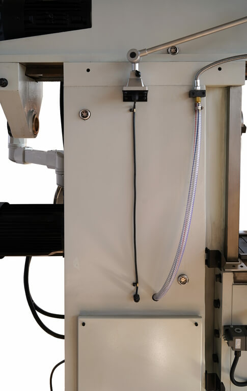 Фрезерный универсальный станок Metal Master DMM-200 DRO