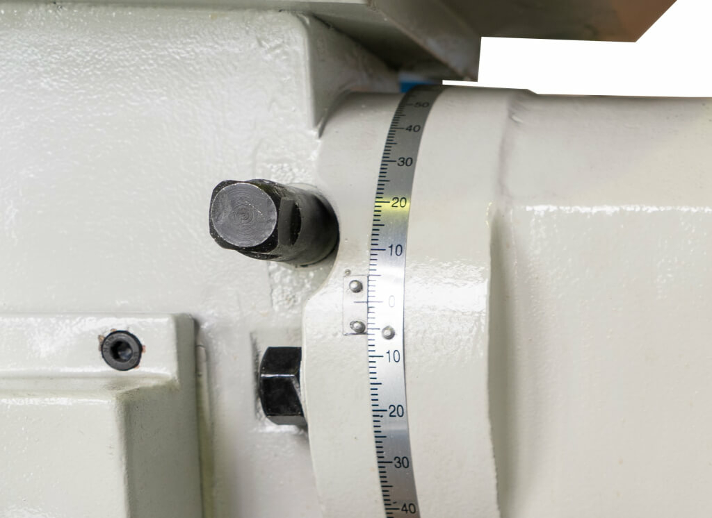 Фрезерный универсальный станок MetalMaster DMM 50C