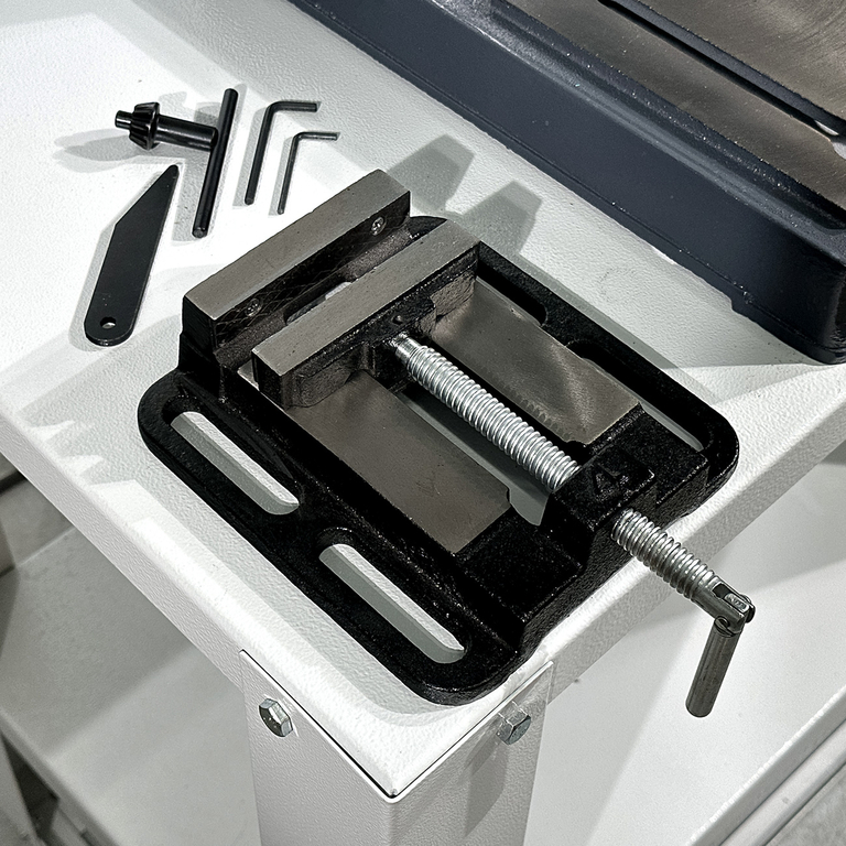 Настольный сверлильный станок AURA CM-1316/380 (10131630)