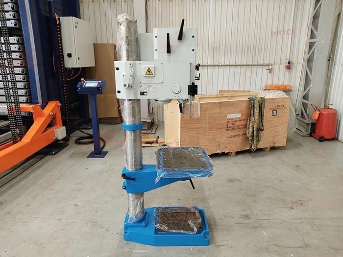 Вертикально-сверлильный станок T-35