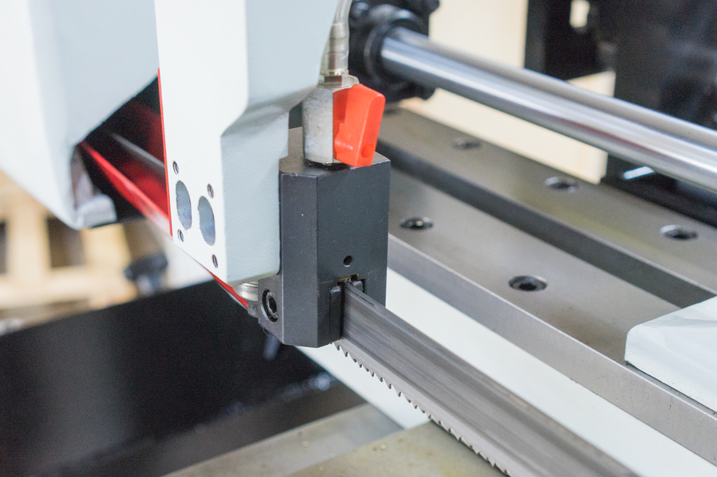 Автоматический ленточнопильный станок Stalex BS-460GBA (388127А)