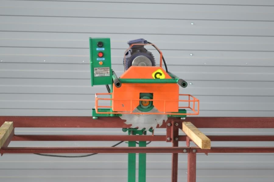 Кромкообрезной станок Алтай 007