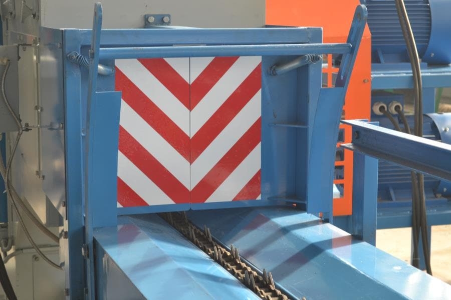 Станок дисковый двухвальный бревнопильный  с цепной подачей СБЦ- 480