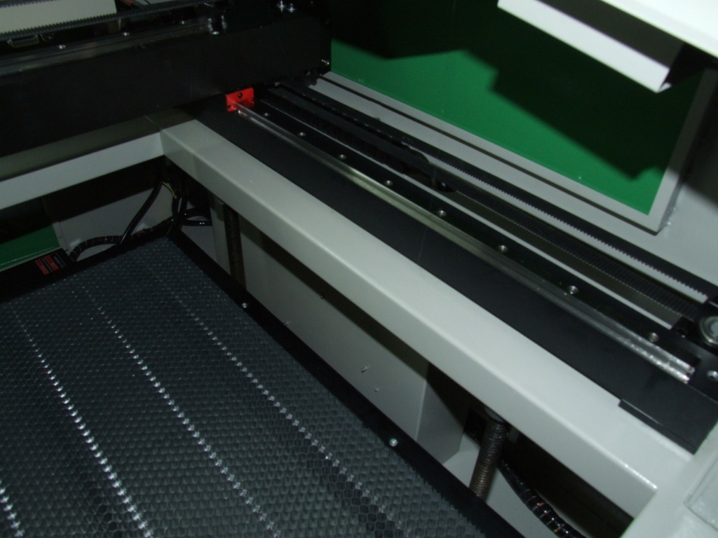 Станок лазерно-гравировальный с чпу LTT-Z9060H (100Вт) + чиллер 5000