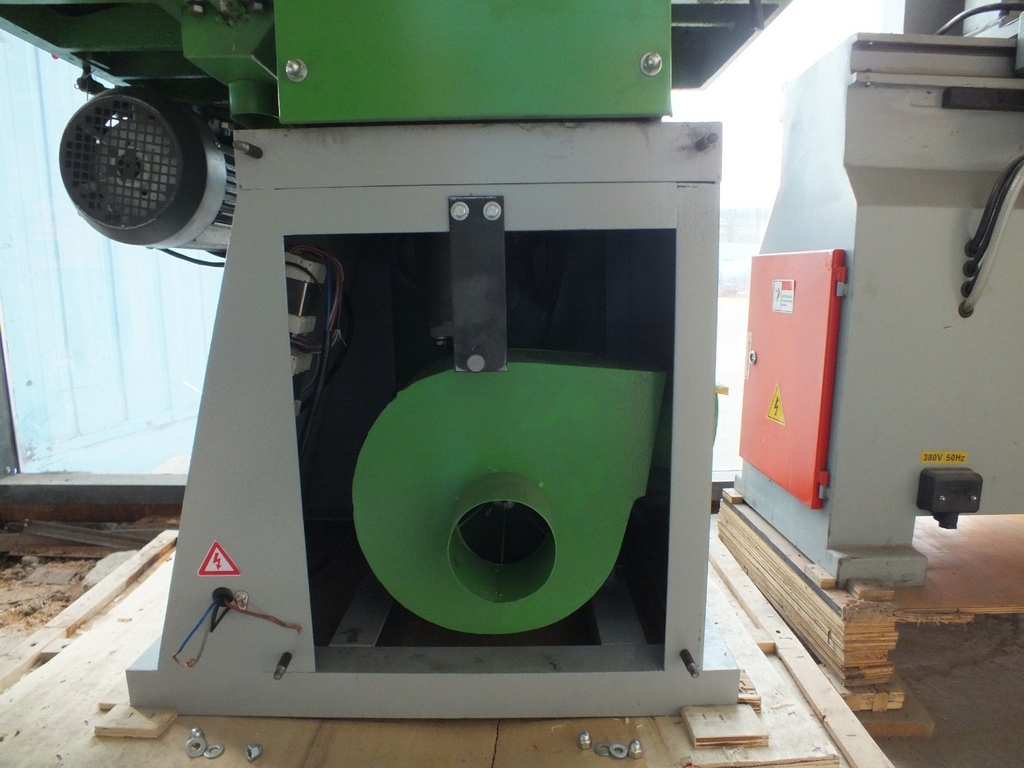 Двухсторонний рейсмусовый станок Ltt MB204C