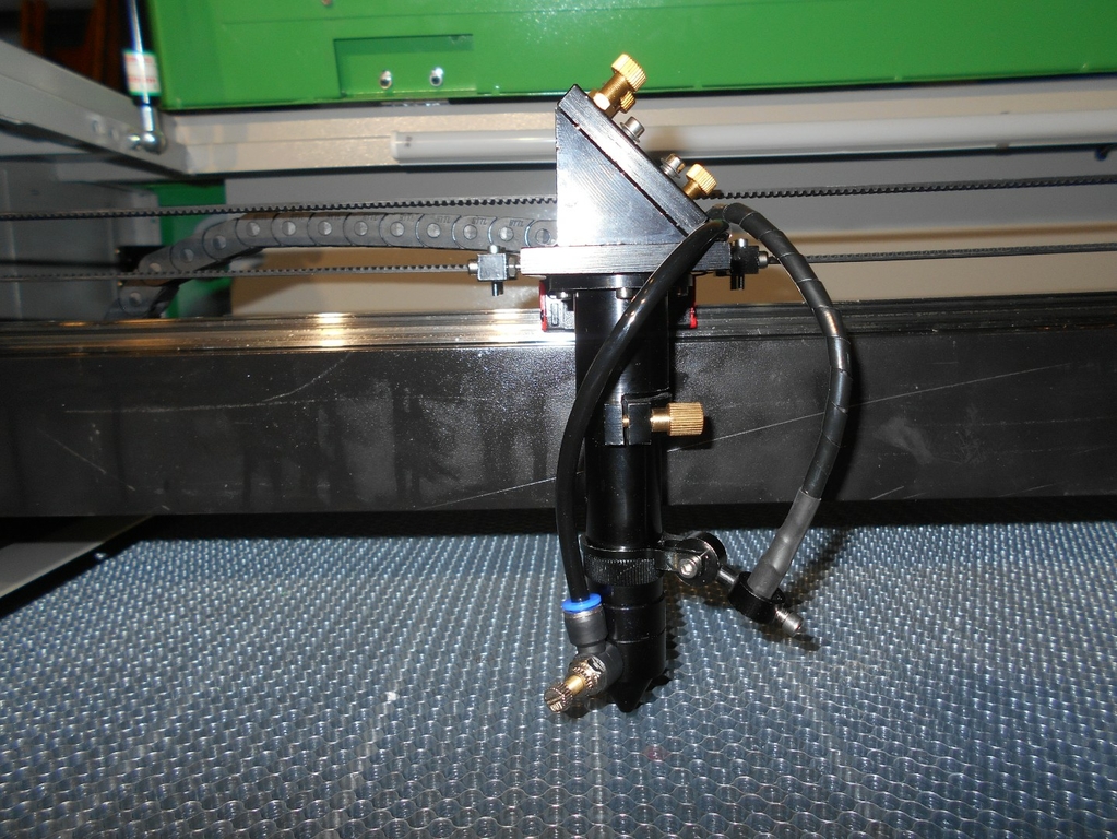 Станок лазерно-гравировальный с чпу LTT-Z9060H (100Вт) + чиллер 5000