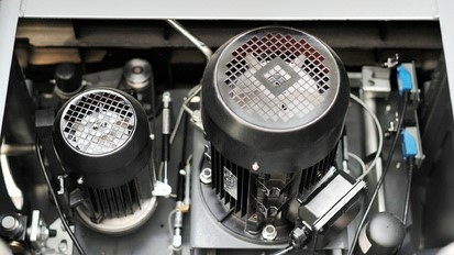 Форматно-раскроечный станок с электроподъёмом пильного узла Ltt W9D