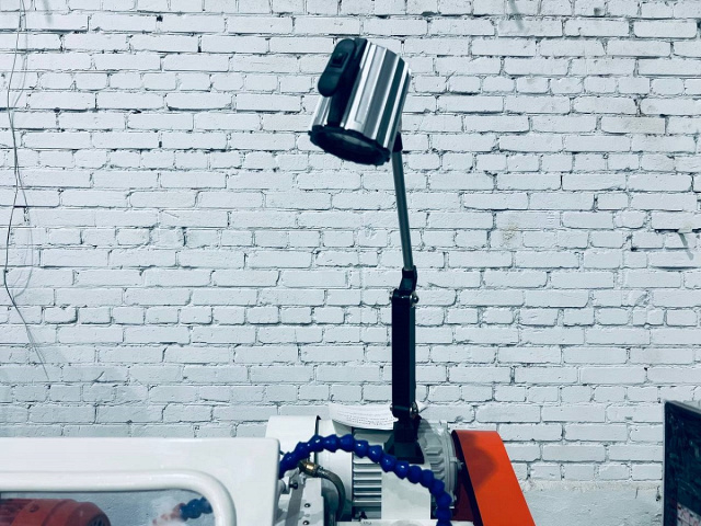 Круглошлифовальный станок для внутренней и наружной шлифовки IRONMAC-M3080B M3080B