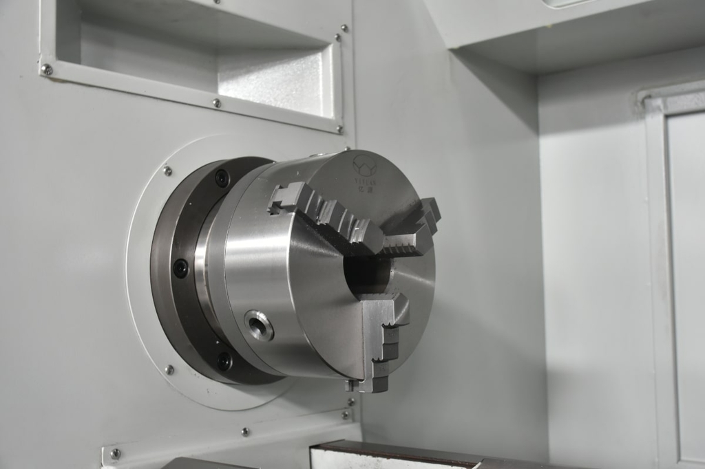 Токарный станок c ЧПУ с горизонтальной станиной MetalTec CK 32x750 metМК 322344