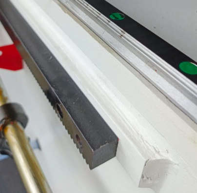 Заточные станки с магнитной плитой для дробильных и лущильных ножей ISM-АВ