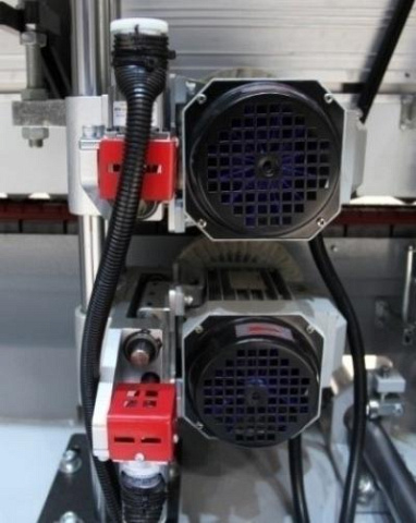 Автоматический кромкооблицовочный станок Nanxing NB7PCG-PC