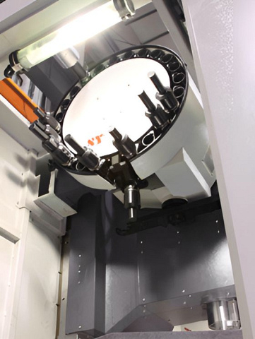 Фрезерный обрабатывающий центр KVL1000 (VM1150S) 3-оси FANUC