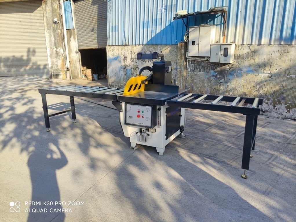 Торцовочный станок НСМ TK 18T Super