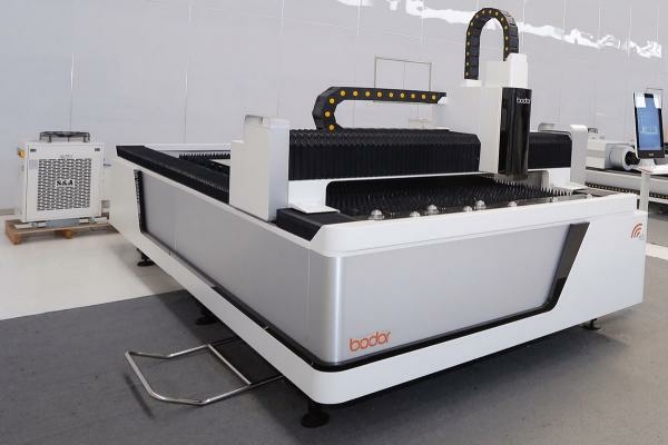 Лазерный станок для резки металла с ЧПУ Bodor F3015 1000W с волоконным лазером MAX