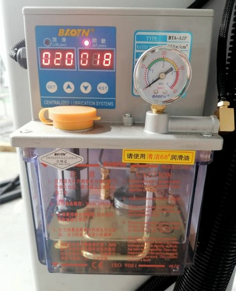 Пятиосевой многошпиндельный обрабатывающий центр FKC4-1200-PT