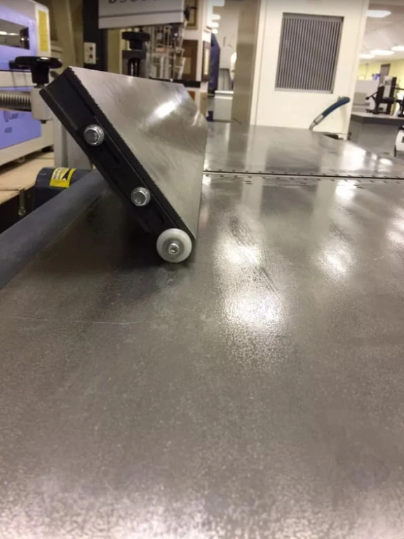 Фуговальные станки со спиральным валом SF 400W, SF 630W