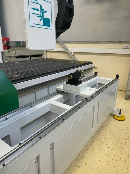 Фрезерно-гравировальный станок с чпу WoodTec HR 1325TC