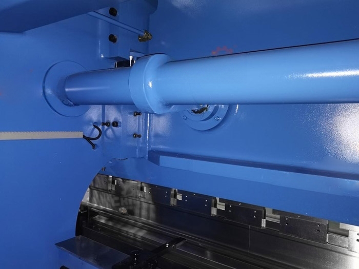 Гидравлический гибочный пресс PBH63/2500 с ЧПУ E22