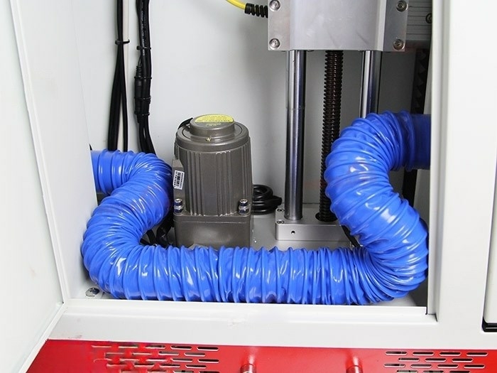 Лазерный маркиратор в защитной кабине 30W (излучатель MAX)