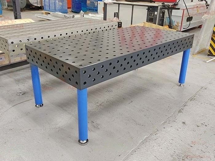 Сварочный стол 3*2*0.2 D28 (азотированный)