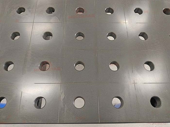 Сварочный стол 3*2*0.2 D28 (азотированный)