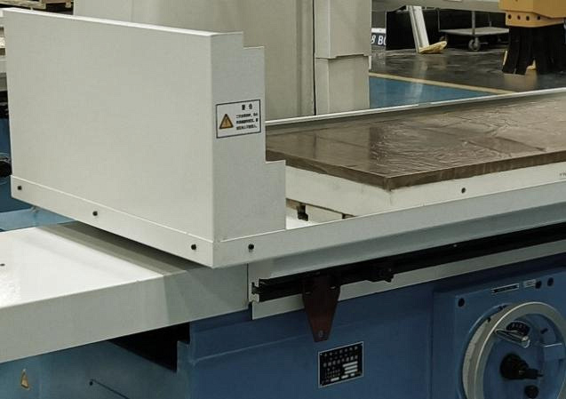 Плоскошлифовальный станок UNIVEQ USG 30100H