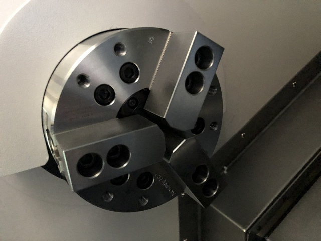 Токарно-фрезерный центр с наклонной станиной KTL 52M/500