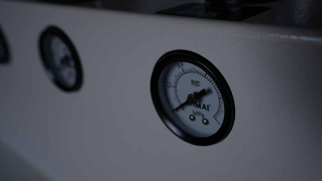 Кромкооблицовочный автоматический станок ALTESA ADVANTAGE 5000 EVO