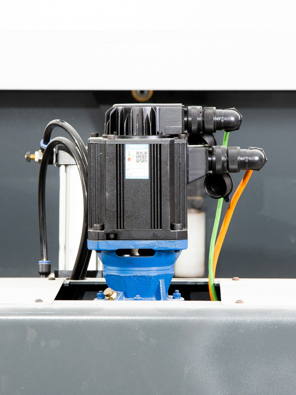 Форматно-раскроечный центр с ЧПУ JIYU KS933