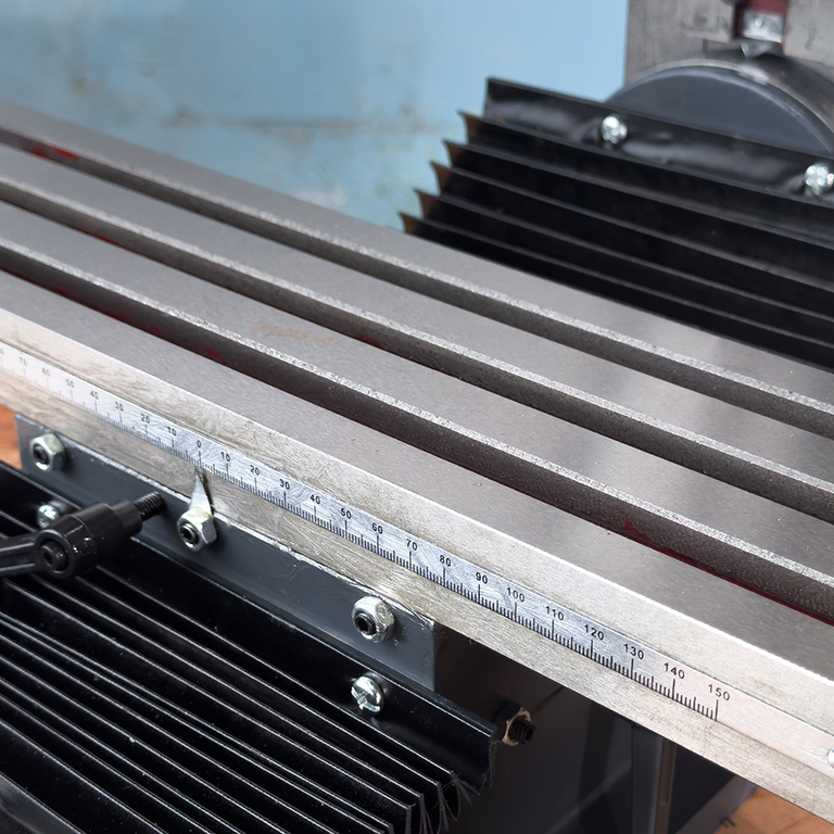 Фрезерный станок Visprom FPV-25LP (38900000)