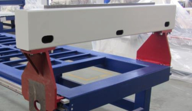 Фрезерный станок с ЧПУ Beaver 2513AT6