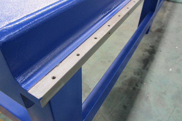 Фрезерный станок с ЧПУ Beaver 3021AVLT8