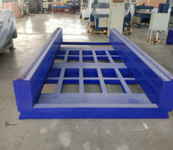 Фрезерный станок с ЧПУ Beaver STONE 1315 PRO