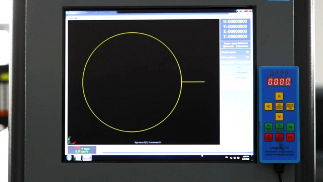 Проволочно-вырезной электроэрозионный станок IRONMAC DK7763
