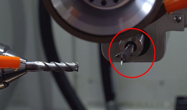 Пятиосевой заточный станок с ЧПУ IRONMAC TURBO 5-AXIS TURBO 5-AXIS