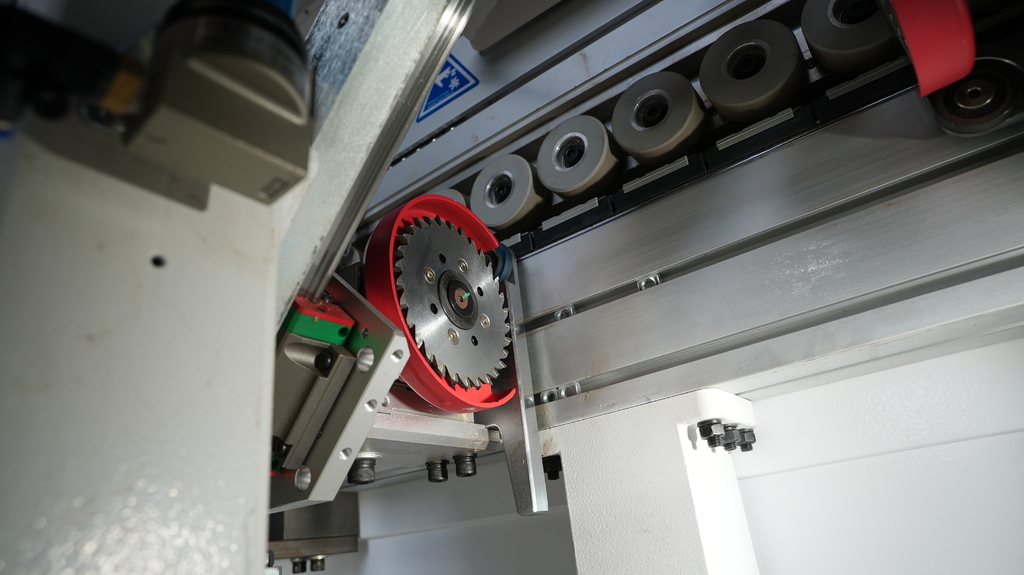 Кромкооблицовочный автоматический станок ALTESA ADVANTAGE 5000 EVO