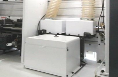 Кромкооблицовочный автоматический станок  BJD F872JS