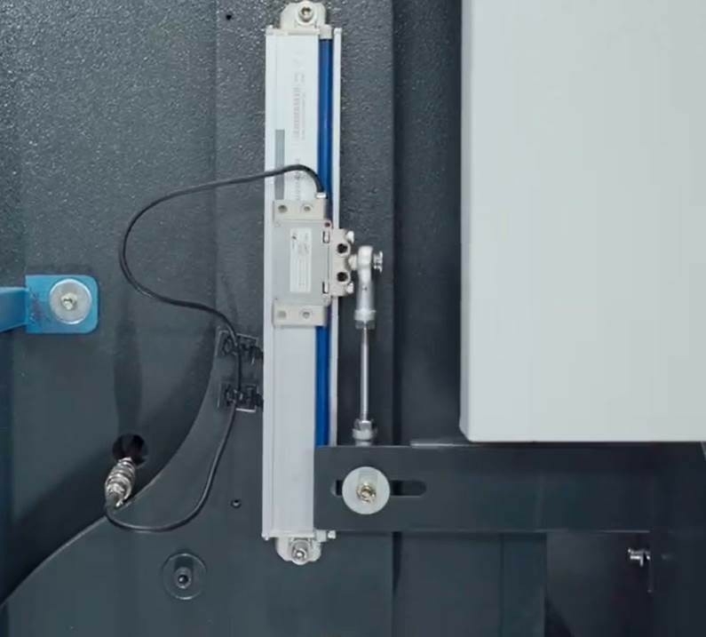 Гидравлический листогибочный пресс HPB-P 63/2500