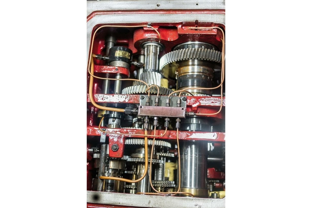 Токарно-винторезный станок индустриального класса JET GH-31120 ZHD (50000838T)