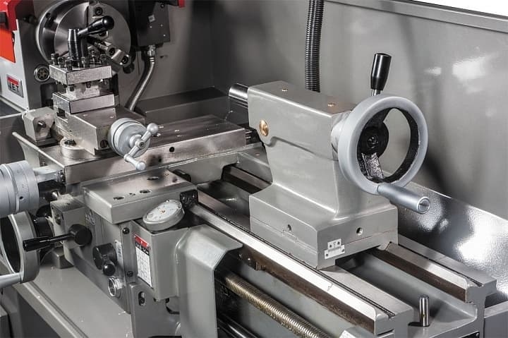 Токарно-винторезный станок Jet GHB-1340A DRO (50000710T)