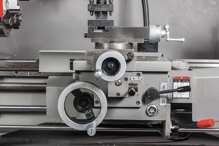 Токарно-винторезный станок Jet GHB-1340A (321357T)