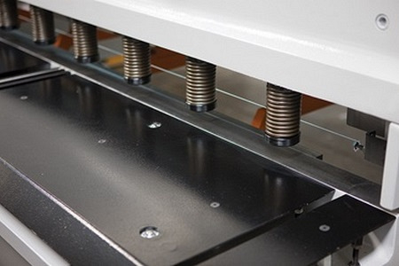 Гидравлические гильотинные ножницы ERMAKSAN HGS